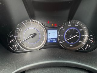 2017 INFINITI QX80 - Interior Instrument Cluster / Odometer Image